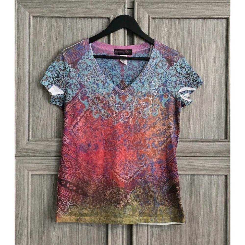 Appropriate Behavior SS V Neck Multicolor Boho Paisley Print Sz Small(4/6)
